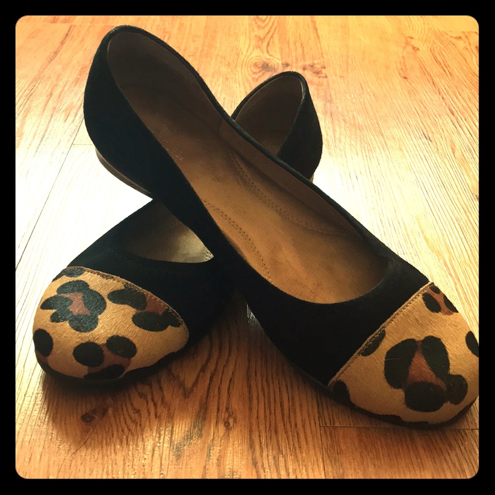 Black & Cheetah Print Aerosoles Flats